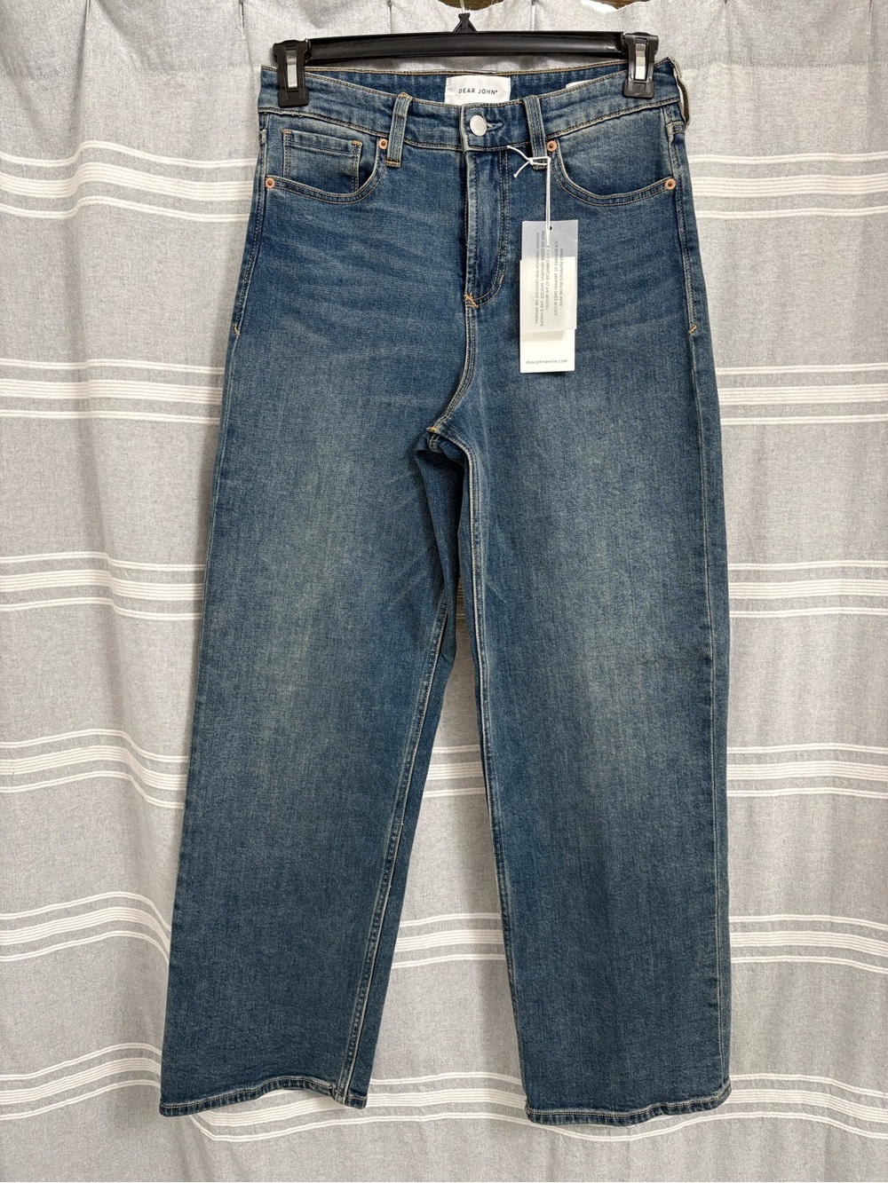 NWT DEAR JOHN Holly Straight Jeans Size 28 Medium Washed High Rise